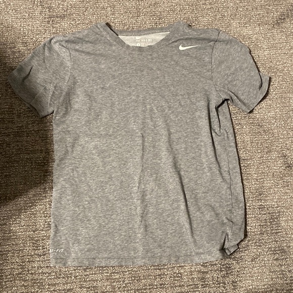 Nike t shirt size S - Picture 1 of 1
